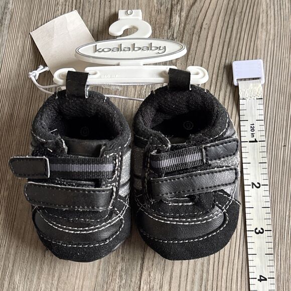 NWT Babies R Us Koala Baby Vintage Black Booties Adjustable Width  Size 0 - Picture 6 of 7